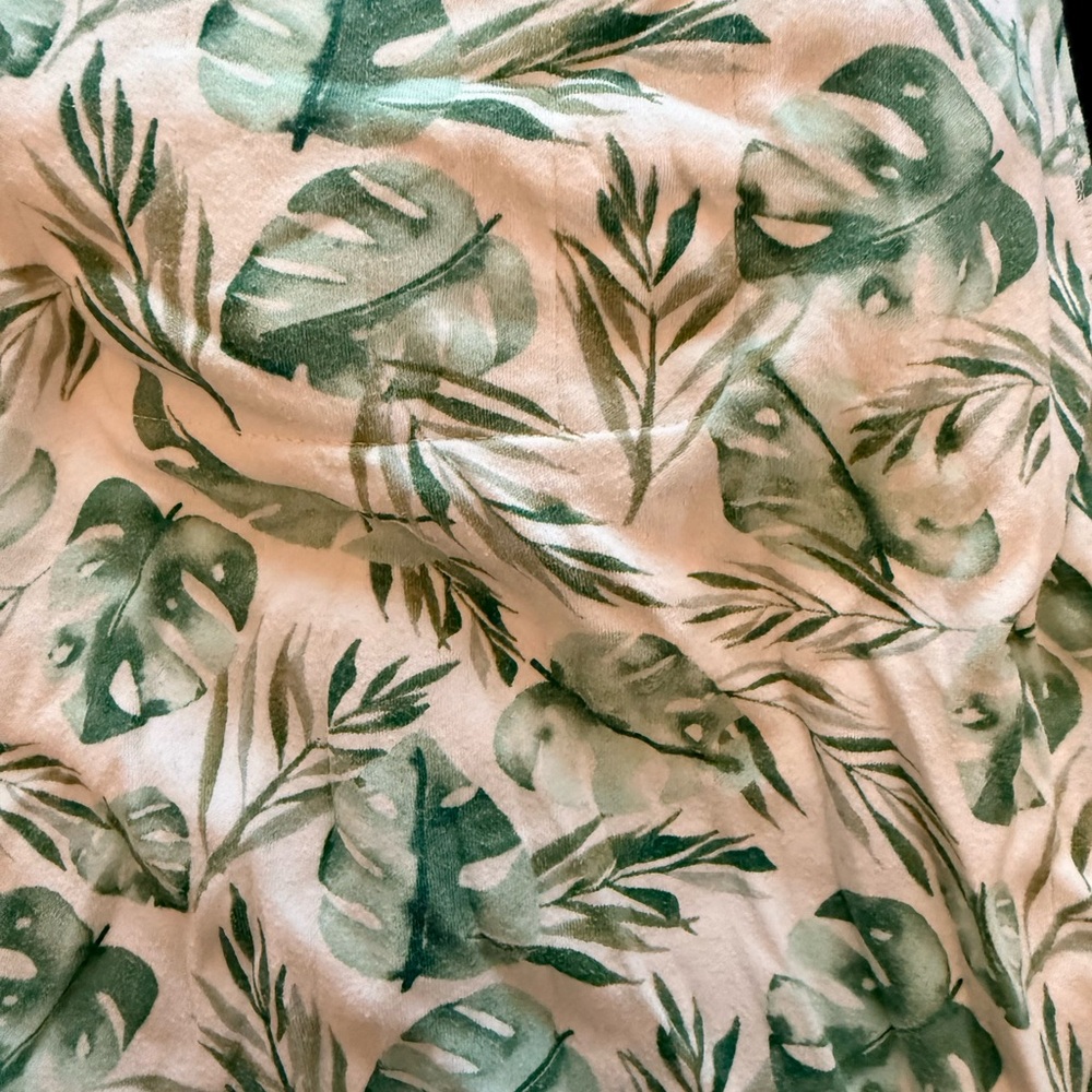 Dreamland Baby Weighted Sleep Swaddle Leaf Print - Picture 7 of 11